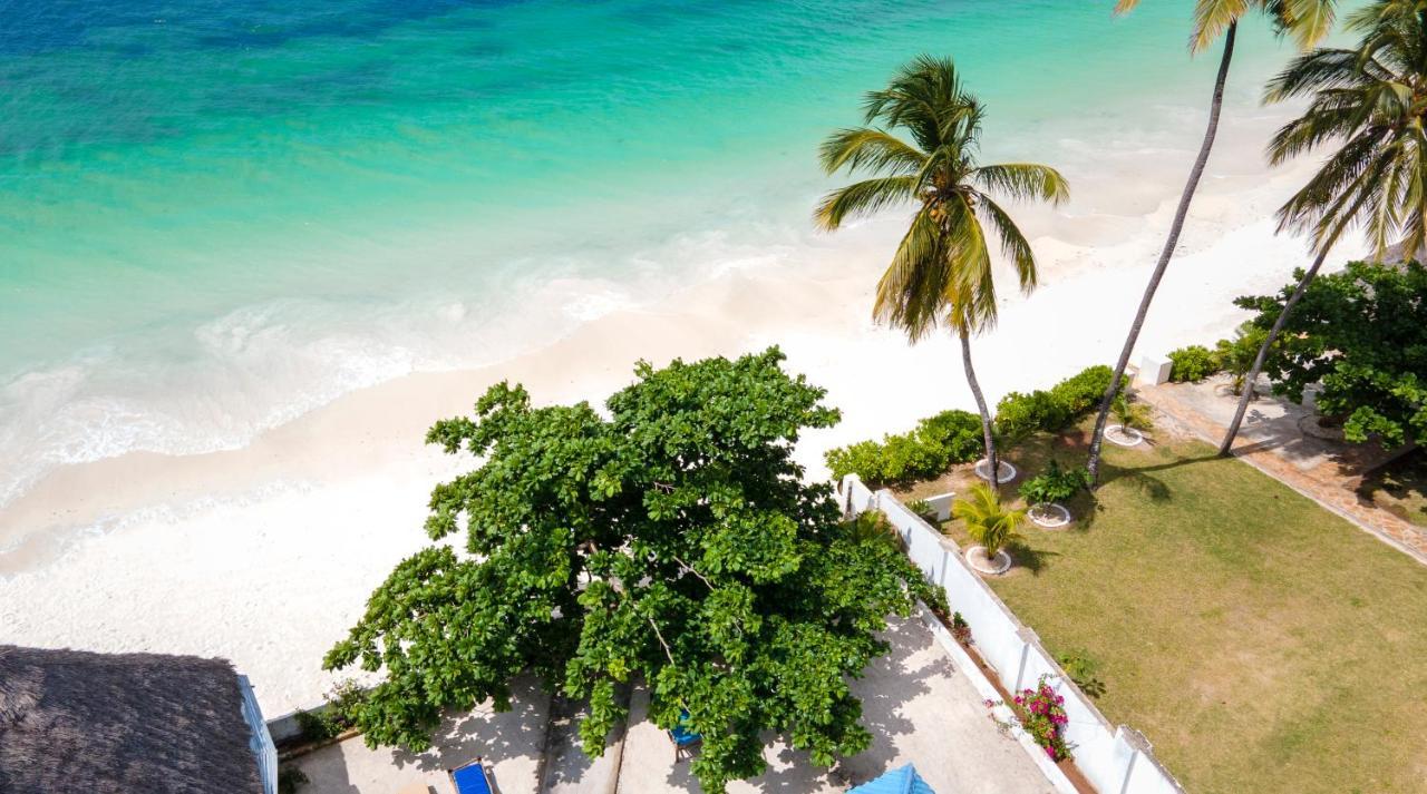 Uroa Beach Lodge 外观 照片