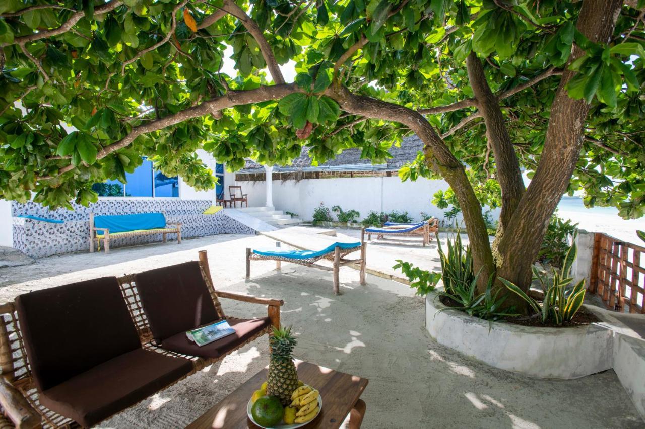 Uroa Beach Lodge 外观 照片